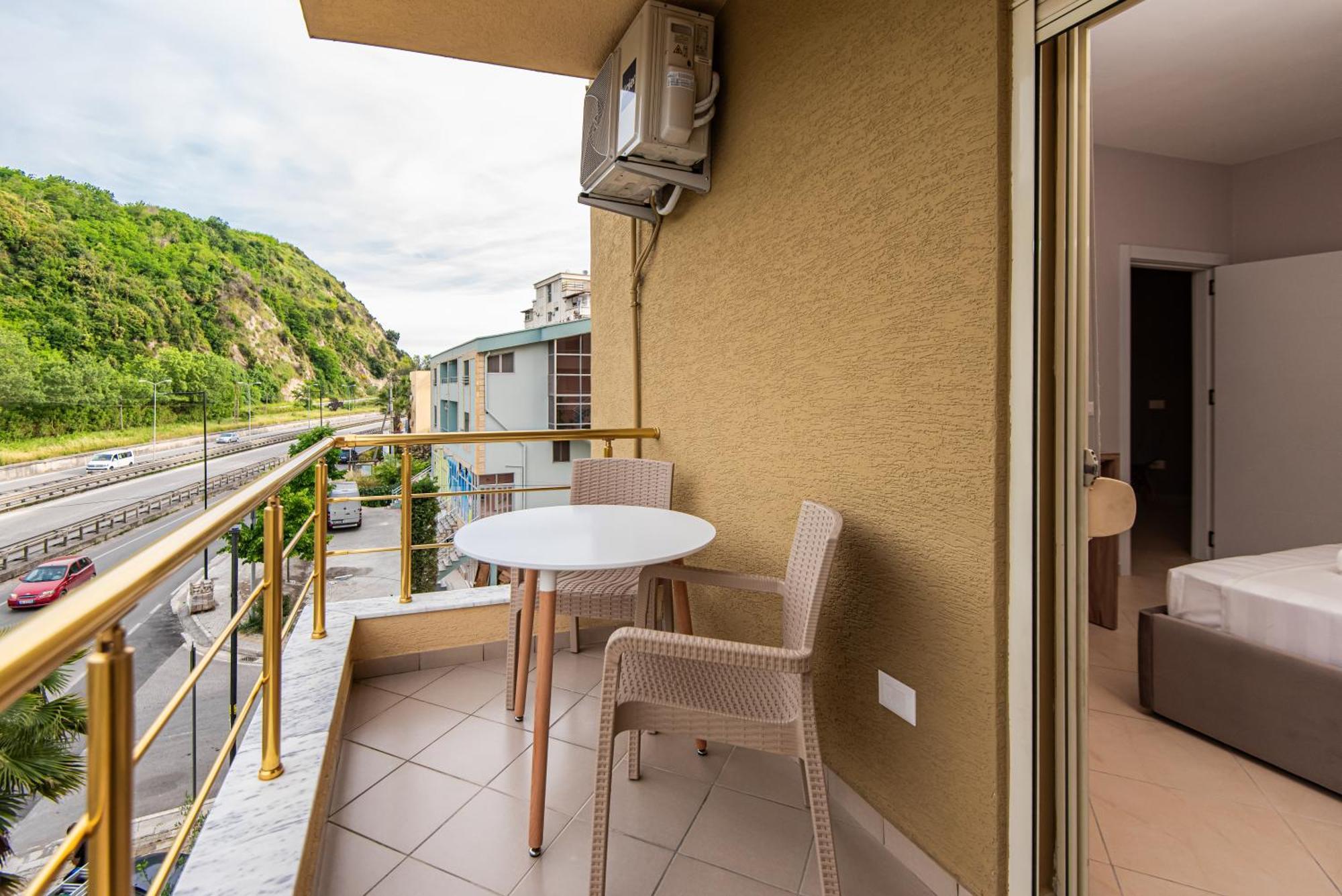 Aparthotel Eda Durres Luaran gambar